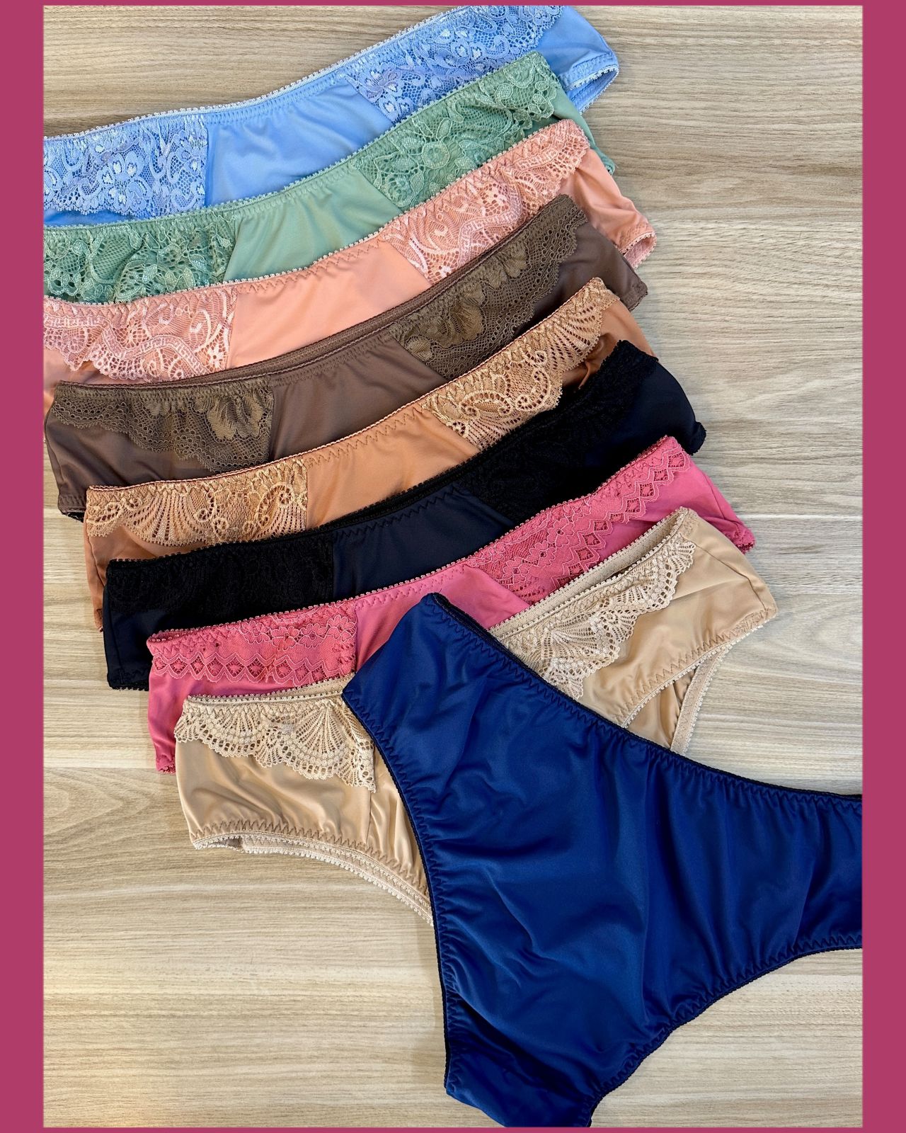 CALCA DE TACTEL COM RENDA